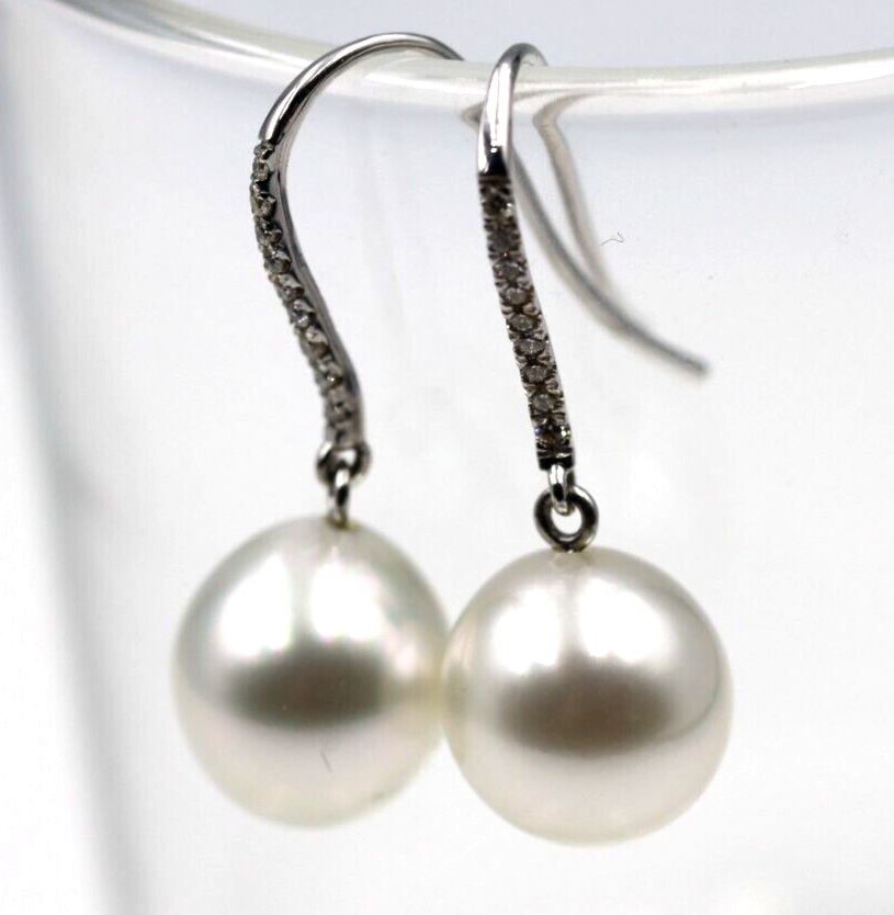 Genuine New 18ct White Gold 10mm South Sea Pearl Hook Diamond Earrings Free post