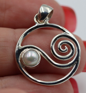 Genuine Sterling Silver Freshwater Pearl Swirl Pendant *Free Express Post