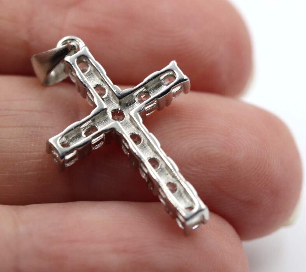 Cubic Zirconia 925 Sterling Silver Cross Pendant