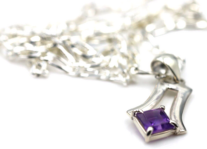 Sterling Silver 925 Amethyst Pendant & 45cm Chain Necklace