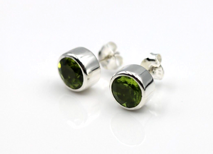 Genuine Sterling Silver 925 Solitaire Peridot Stud Earrings