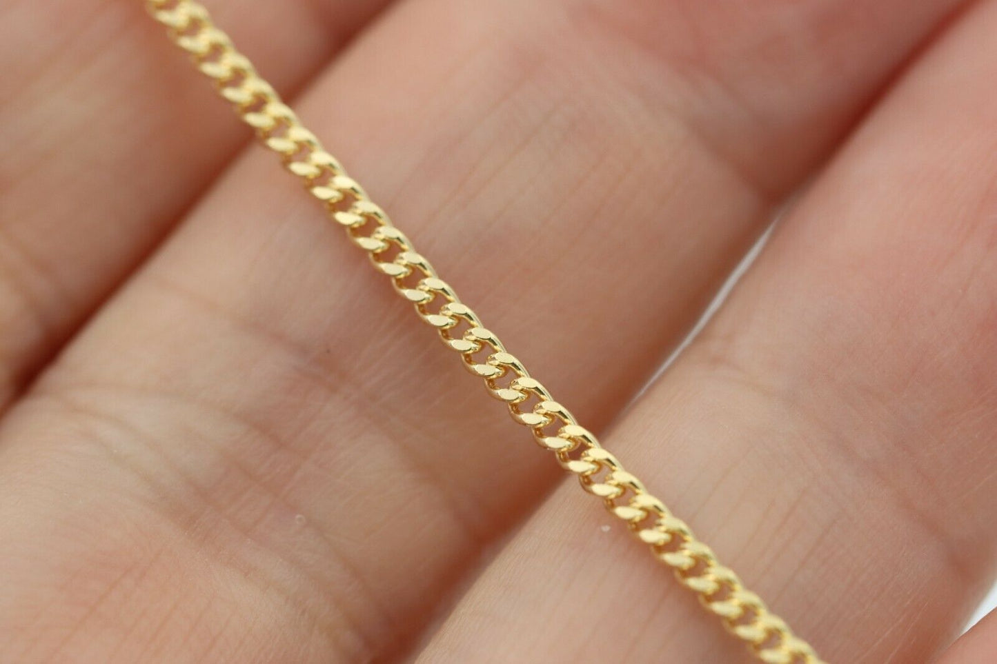 Genuine 9ct Yellow Gold Curb Kerb Necklace / Chain 4 grams 45cm